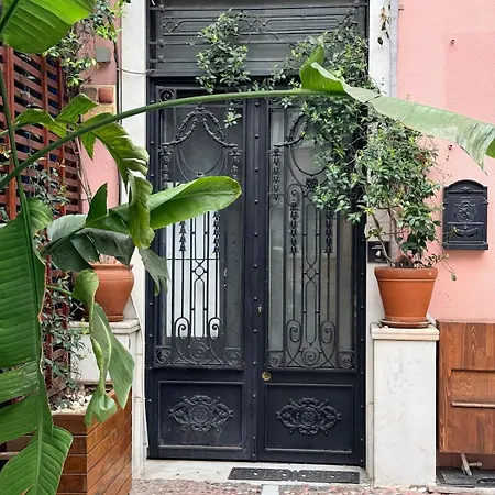 شقة Designer Townhouse In Arnavutkoey, On The Bosphorus