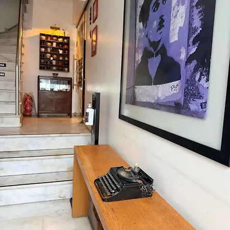 Designer Townhouse In Arnavutkoey, On The Bosphorus اسطنبول